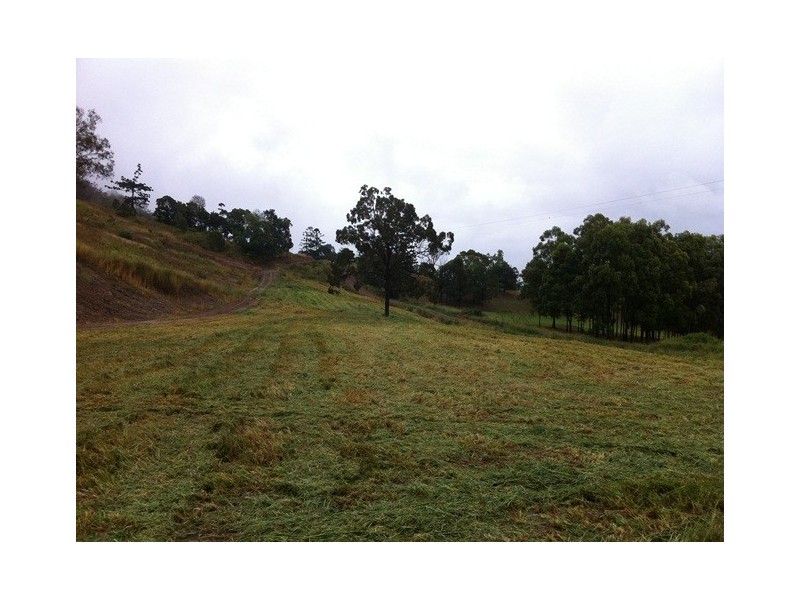 130 Kress Road, Tuchekoi QLD 4570