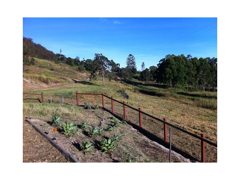 130 Kress Road, Tuchekoi QLD 4570