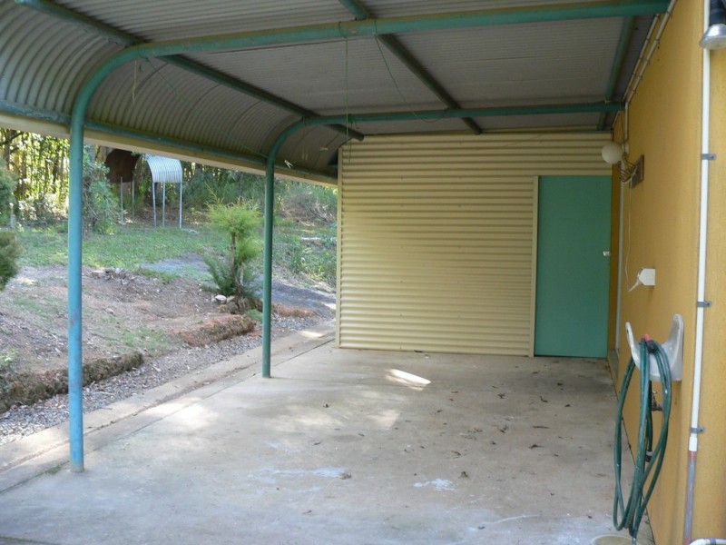 138 Black Pinch Road, Pomona QLD 4568