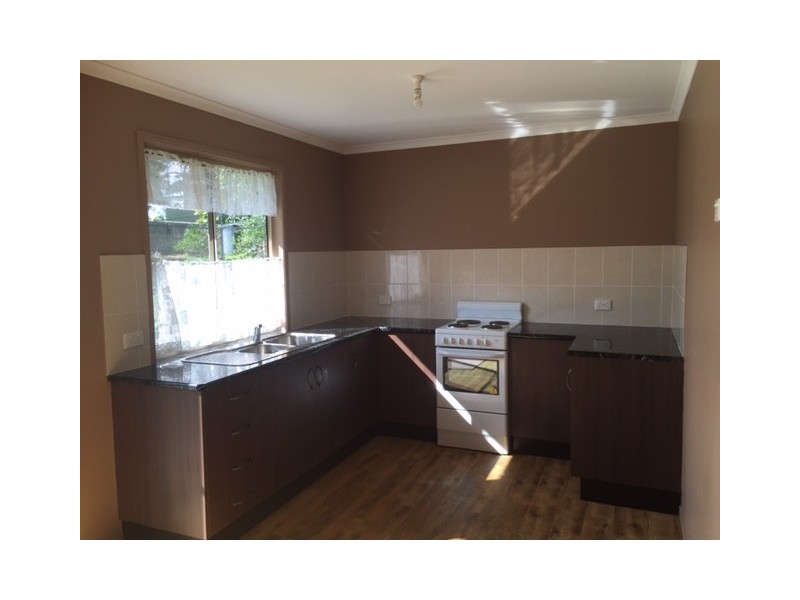 8 Mary Street, Cooran QLD 4569