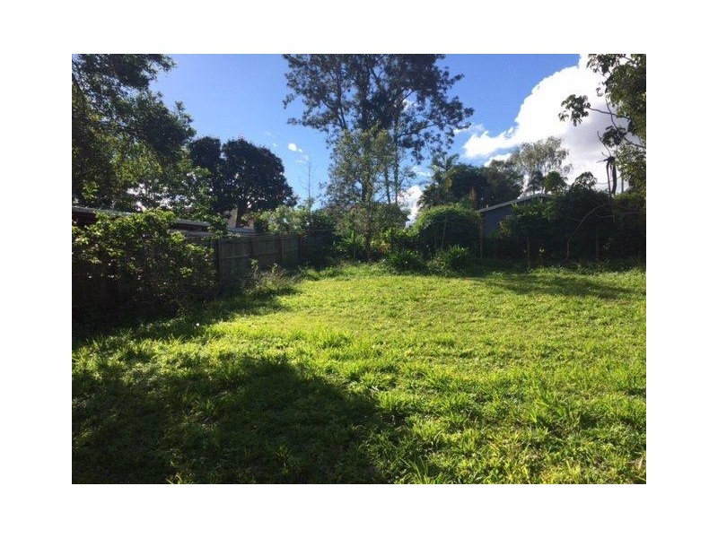 8 Mary Street, Cooran QLD 4569