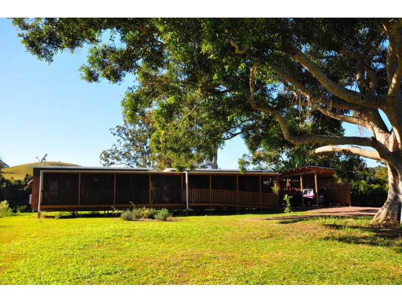 2 Leggetts Loop, Kin Kin QLD 4571