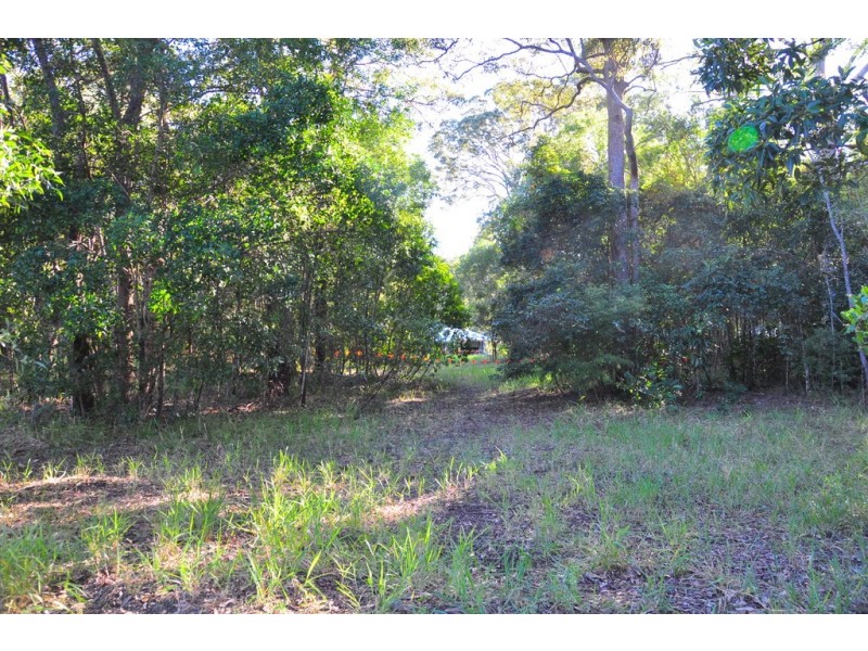 18 Lake Flat Road, Boreen Point QLD 4565