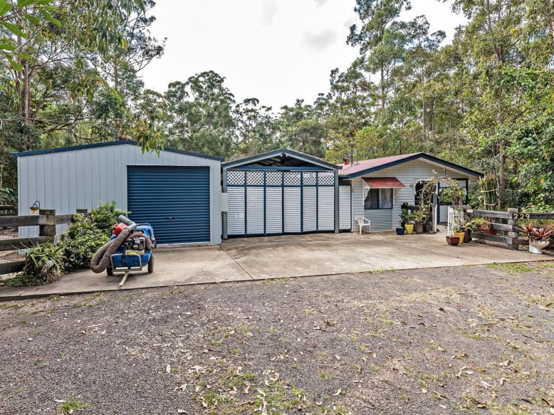 229 Highfield Rise, Pomona QLD 4568