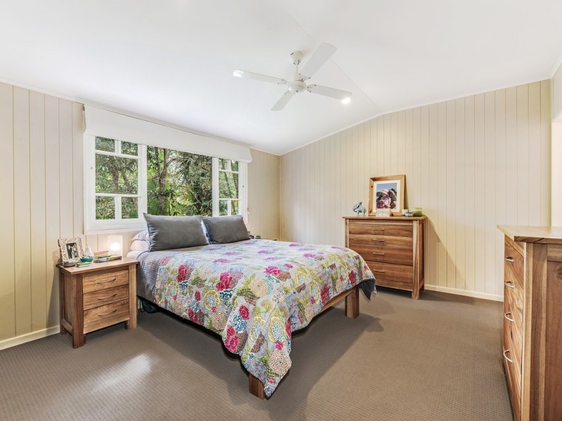 11 Mountain Street, Pomona QLD 4568