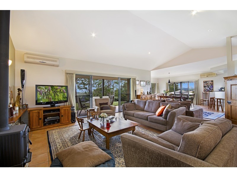 28 Crows Ash Lane, Black Mountain QLD 4563