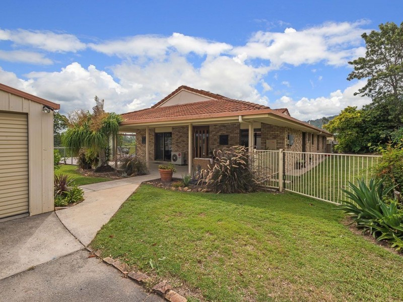 33 Risley Court, Cooran QLD 4569