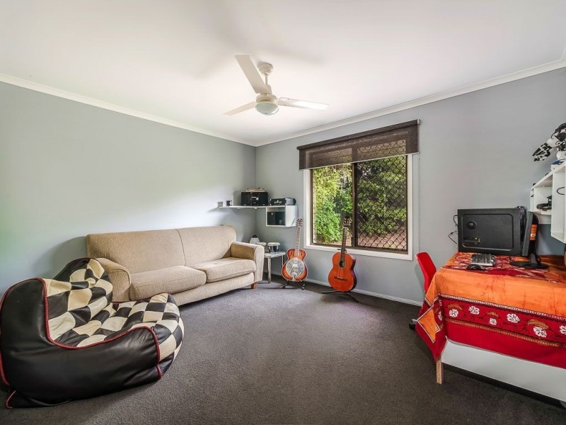 33 Risley Court, Cooran QLD 4569