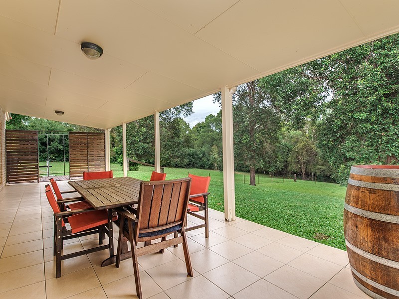 5 Stockman Court, Pomona QLD 4568