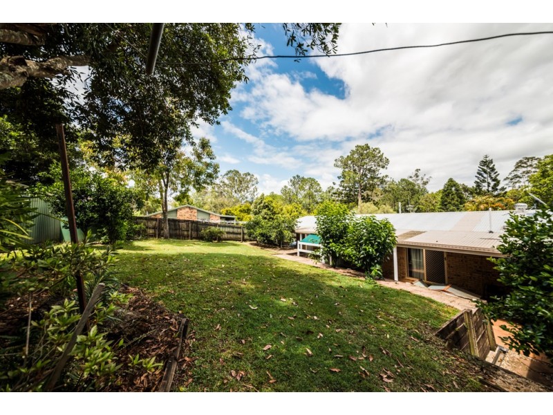 30 Tablelands Road, Cooran QLD 4569