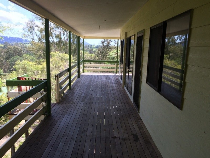 13 Edward Street, Cooran QLD 4569