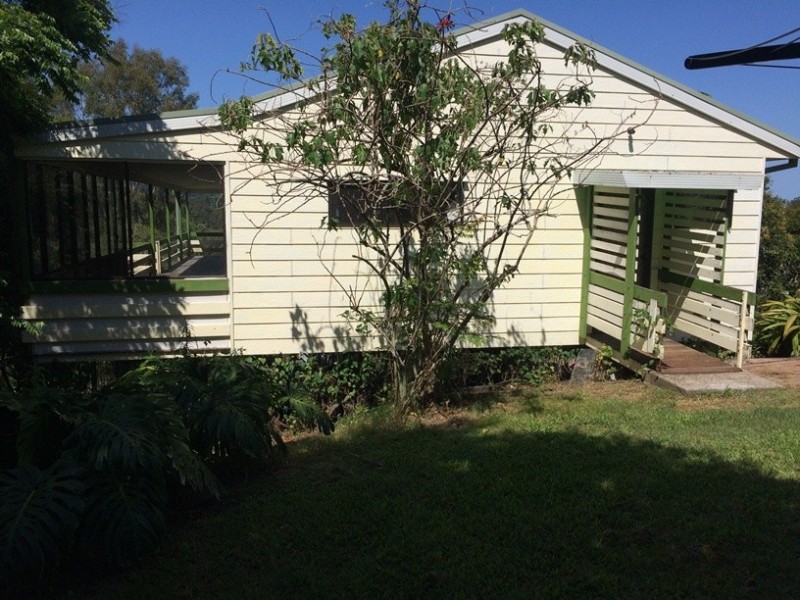 13 Edward Street, Cooran QLD 4569
