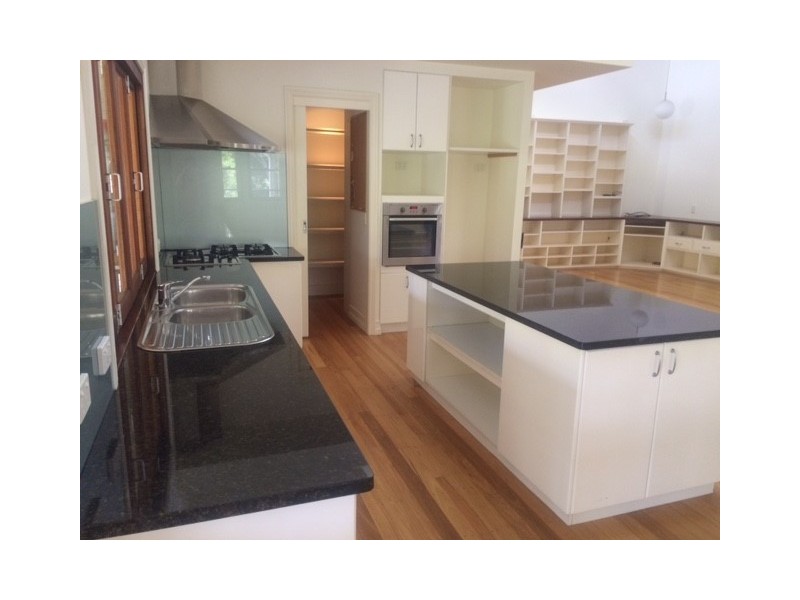 79 Summit Road, Pomona QLD 4568
