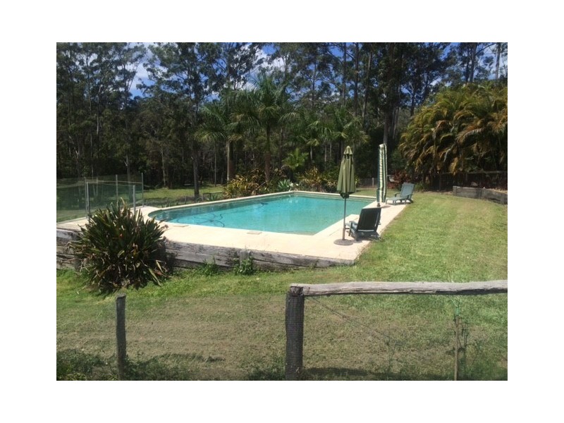 79 Summit Road, Pomona QLD 4568