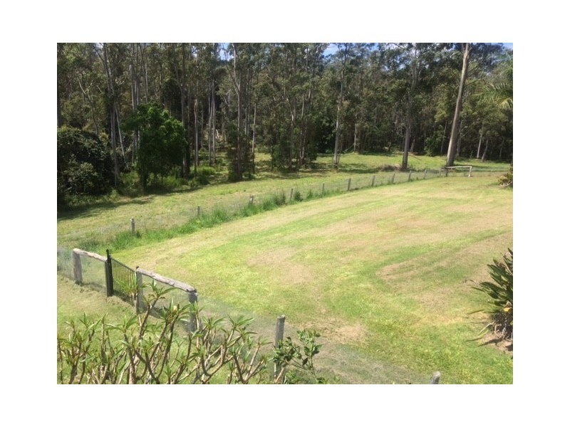 79 Summit Road, Pomona QLD 4568