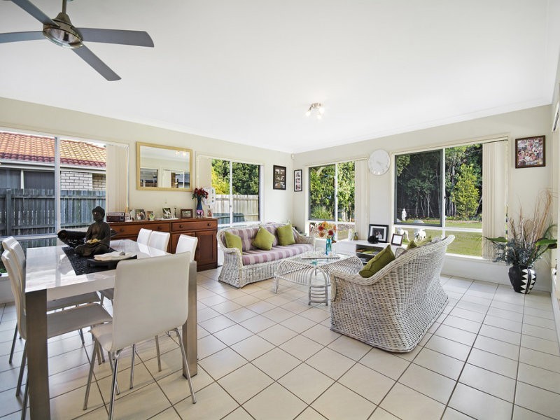 29 Ashgrove Drive, Cooroy QLD 4563