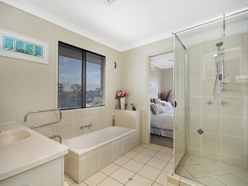 29 Ashgrove Drive, Cooroy QLD 4563