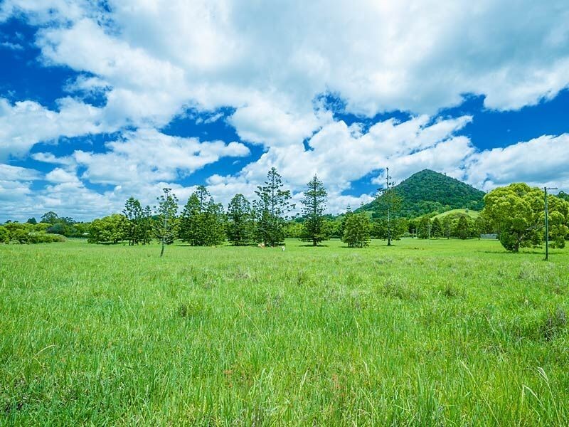 340 Kin Kin Road, Pinbarren QLD 4568