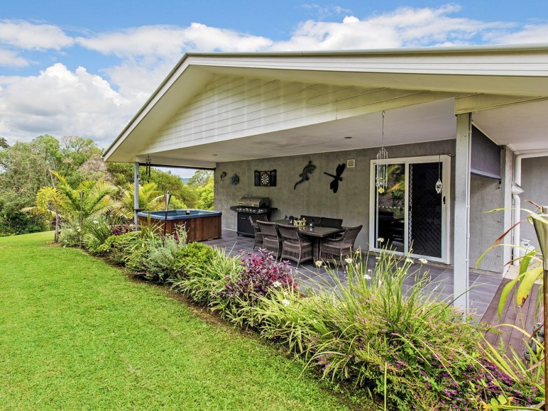 27 Risley Court, Cooran QLD 4569