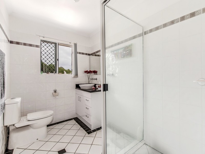 27 Risley Court, Cooran QLD 4569