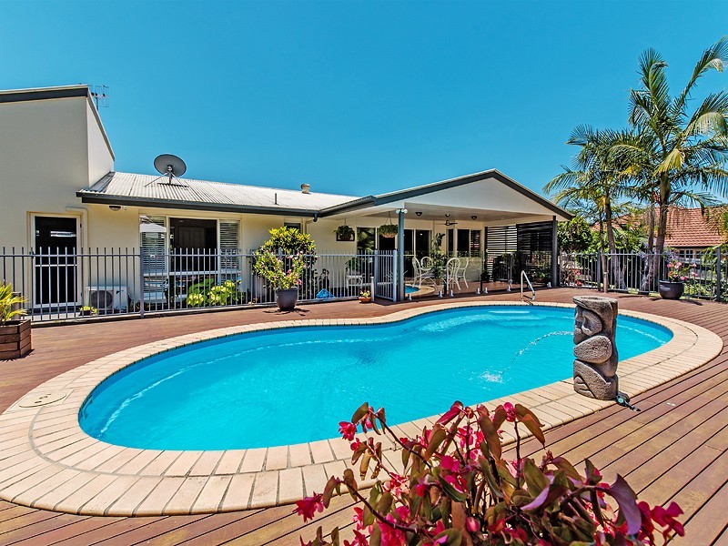 9 Dirum Court, Tewantin QLD 4565