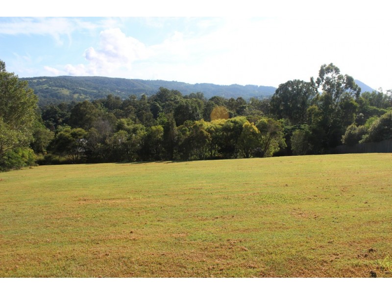 11 Casey Street, Cooran QLD 4569