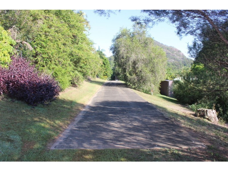 11 Casey Street, Cooran QLD 4569