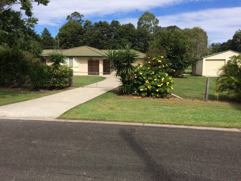 17 Smedley Drive, Pomona QLD 4568