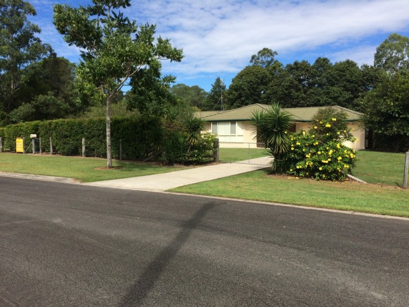 17 Smedley Drive, Pomona QLD 4568