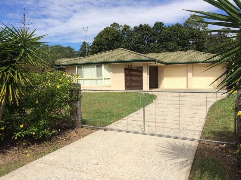 17 Smedley Drive, Pomona QLD 4568
