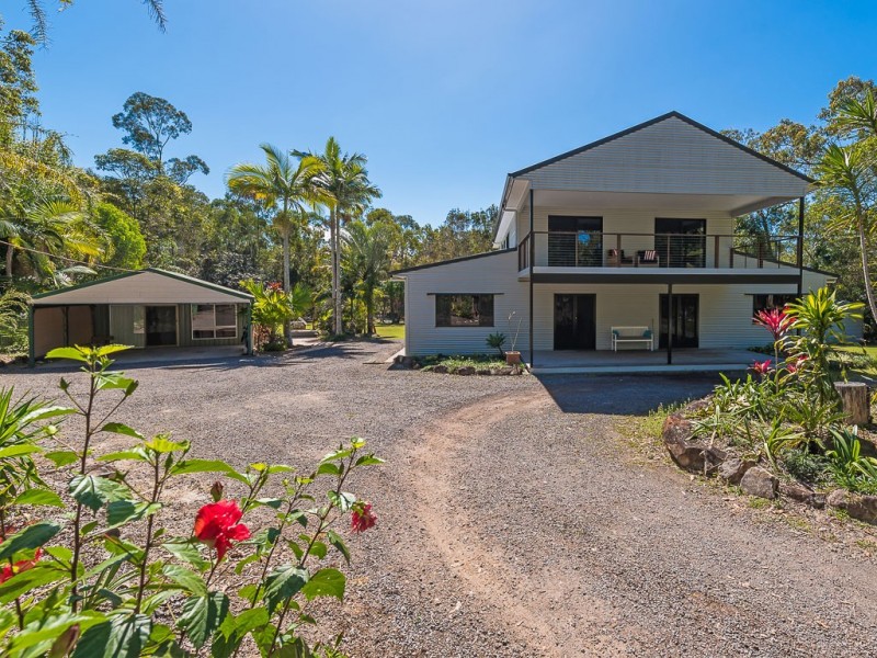 17 Misty Lane, Cooroibah QLD 4565