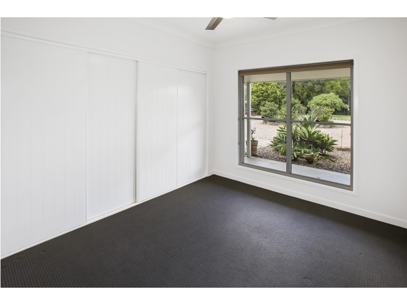 6 Orana Avenue, Pomona QLD 4568