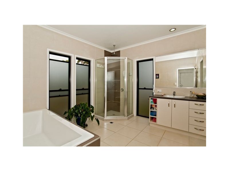 47 Pavilion Street, Pomona QLD 4568