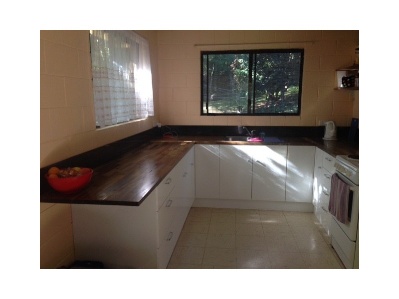 195 Pender Creek Road, Kin Kin QLD 4571