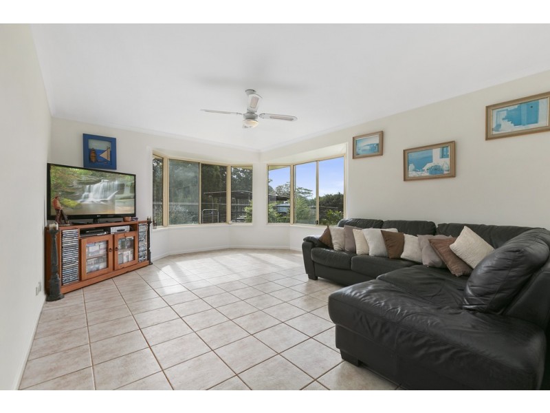 4 Wingara Place, Pomona QLD 4568