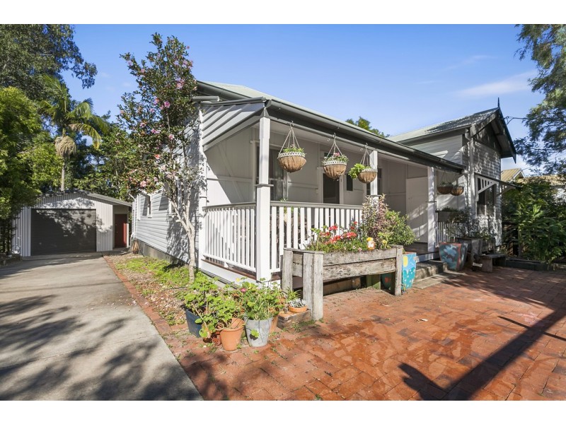 5 Exhibition Street, Pomona QLD 4568