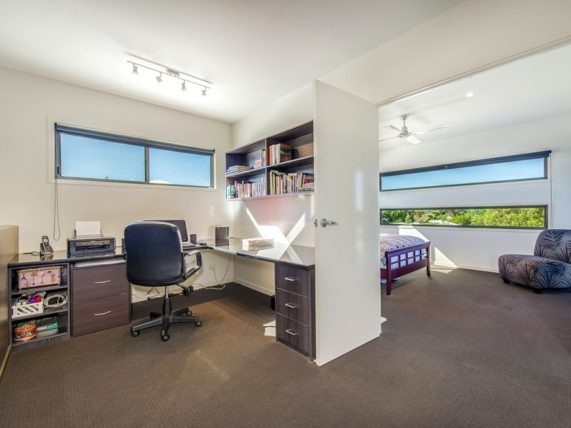 8 Straker Drive, Cooroy QLD 4563