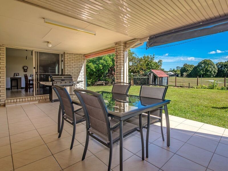39 Oak Street, Cooroy QLD 4563