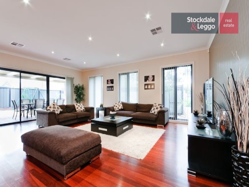 31 Highbury Circuit., Craigieburn VIC 3064