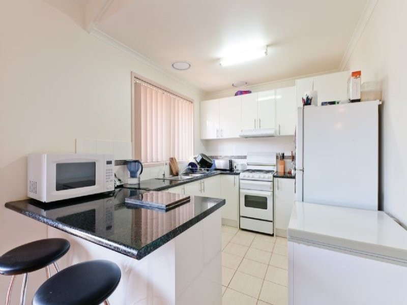 19B Manningtree Parade, Craigieburn VIC 3064