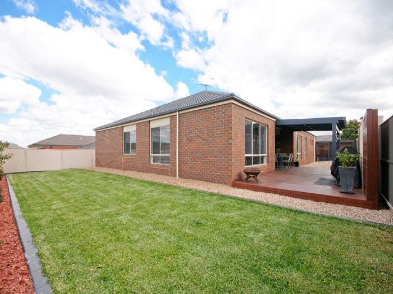 36 Bowral Loop, Craigieburn VIC 3064