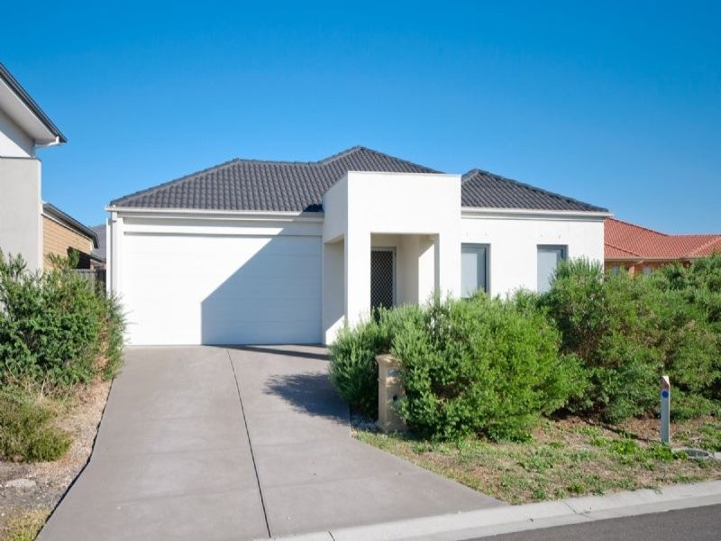 3 Yengo Place, Craigieburn VIC 3064