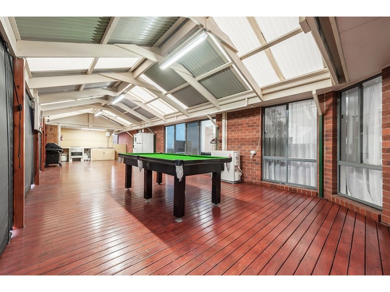 10 Perry Court, Roxburgh Park VIC 3064