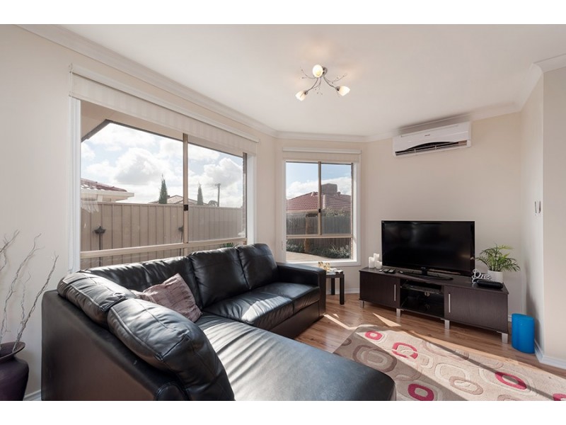 16a Gillingham Crescent, Craigieburn VIC 3064