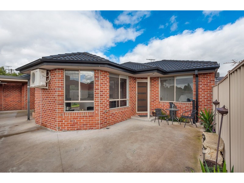 16a Gillingham Crescent, Craigieburn VIC 3064