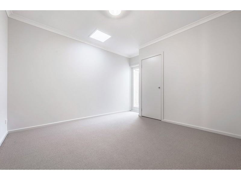 15 Delson Way, Mickleham VIC 3064