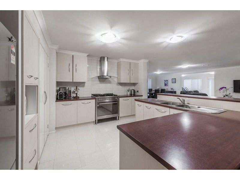 95 Golf View Drive, Craigieburn VIC 3064