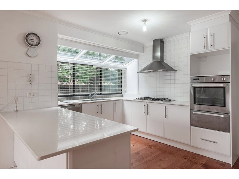 2 Wandin Court, Meadow Heights VIC 3048