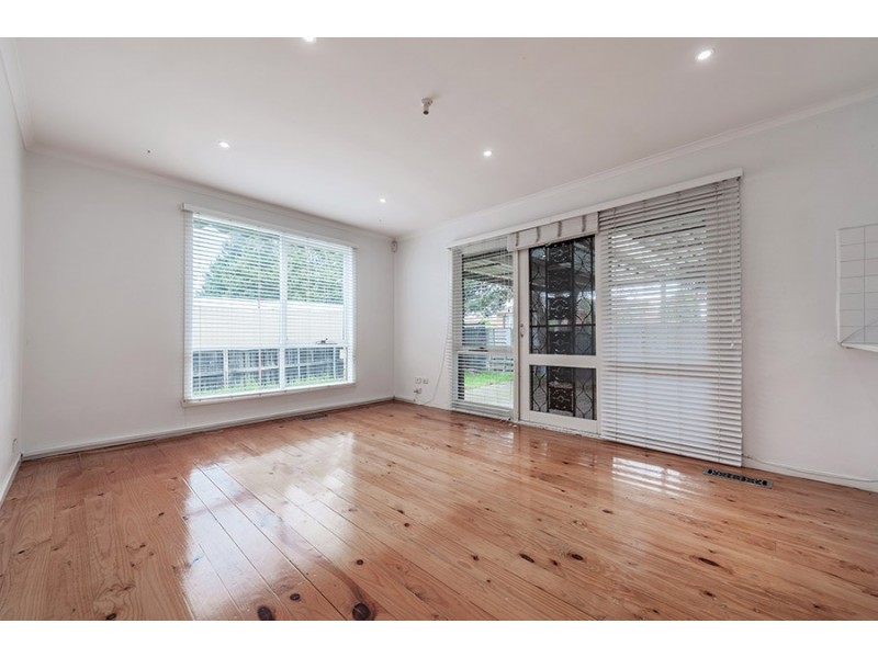 2 Wandin Court, Meadow Heights VIC 3048