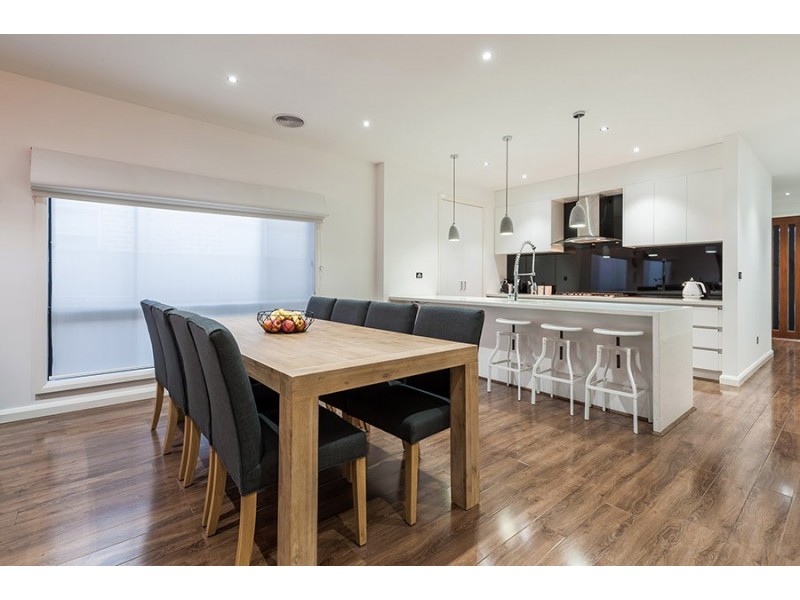 21 Falkland Road, Craigieburn VIC 3064